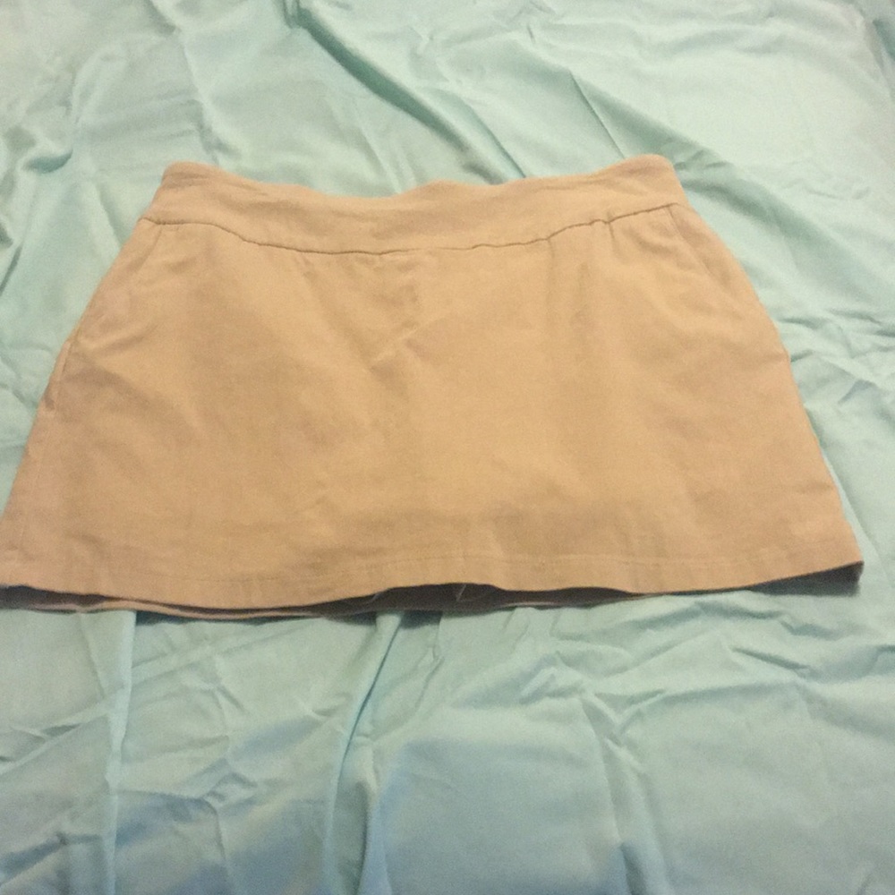 Khaki skort 🤩